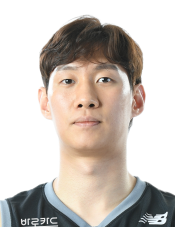 https://img.zhizhuzhibot.com.cn/img/basketball/player/104734bd39875eb083330782f3bc0e3f.png