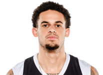 https://img.zhizhuzhibot.com.cn/img/basketball/player/6a39b99001f0f3971dd5d4e3e7f71329.png