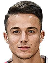 https://img.zhizhuzhibot.com.cn/img/football/player/faa8f40a2c6352e11d7cafcb32096636.png